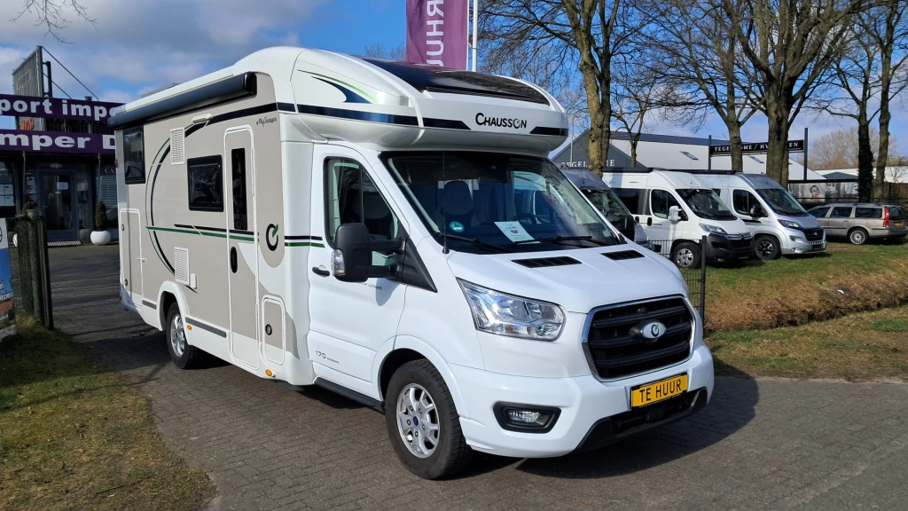 58 Chausson Titanium automaat 170 pk enkele bedden