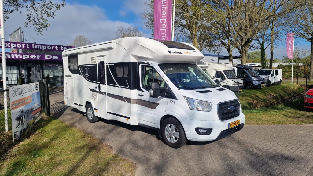 59 mooie luxe Benimar  Automaat 170PK 5Pers