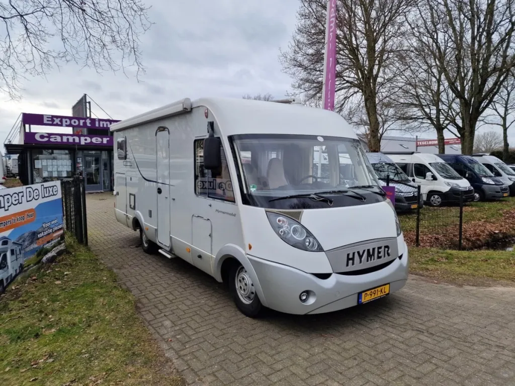 50 Budget Hymer B614 CL integraal ,grote fiets garage.